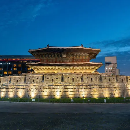 Dongdaemun Tourist Hotel